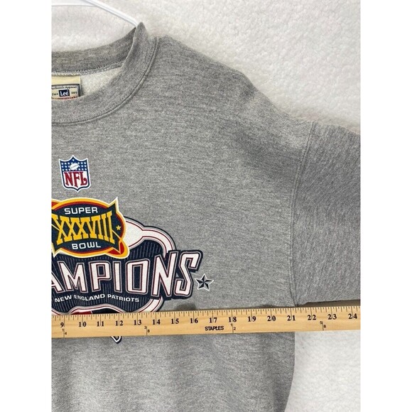 Lee Vintage NFL Patriots Champions Sweatshirt Men’s Size L Gray Crewneck - Picture 4 of 9